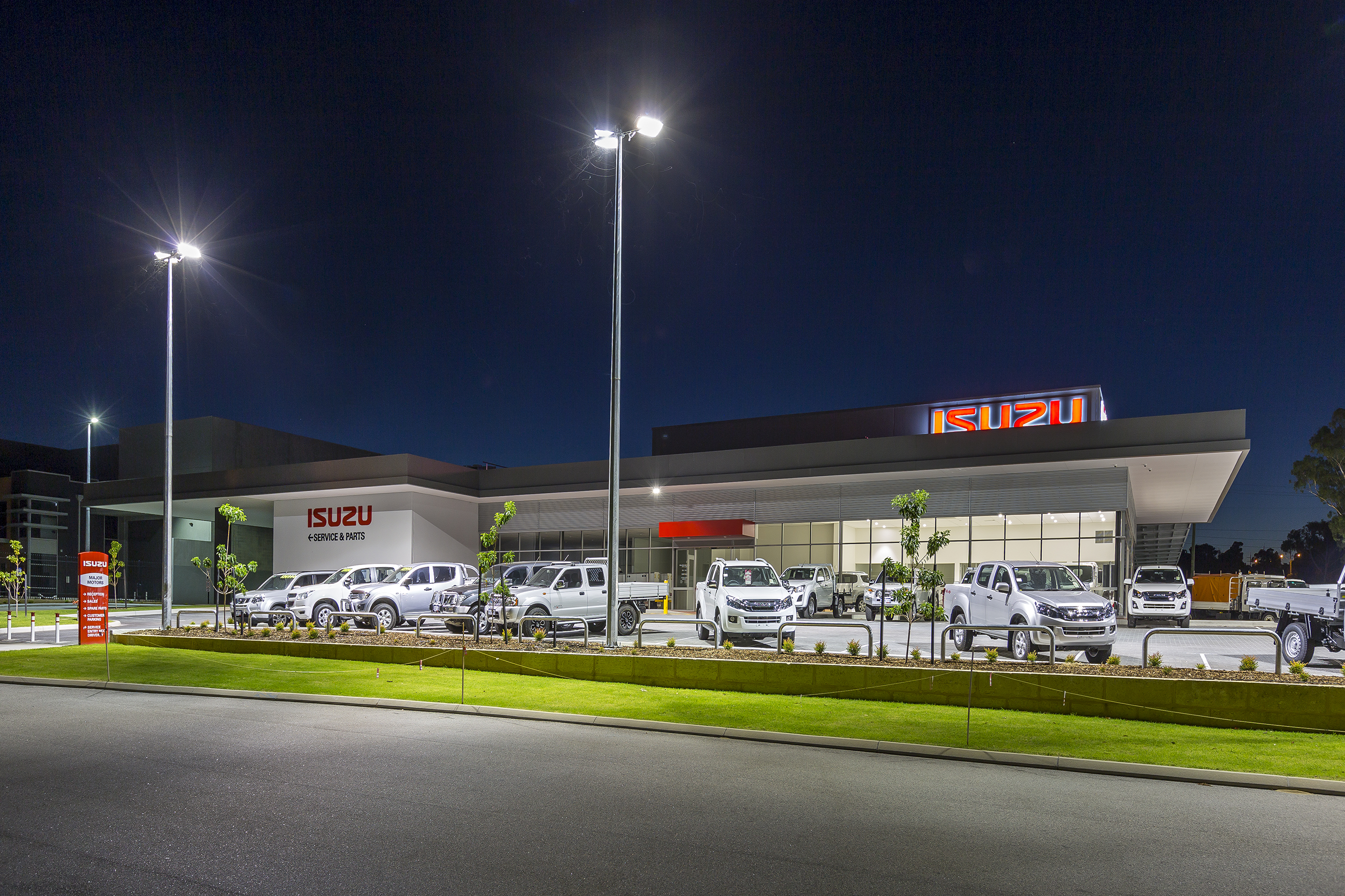 ISUZU Truck Sales & Service Centre