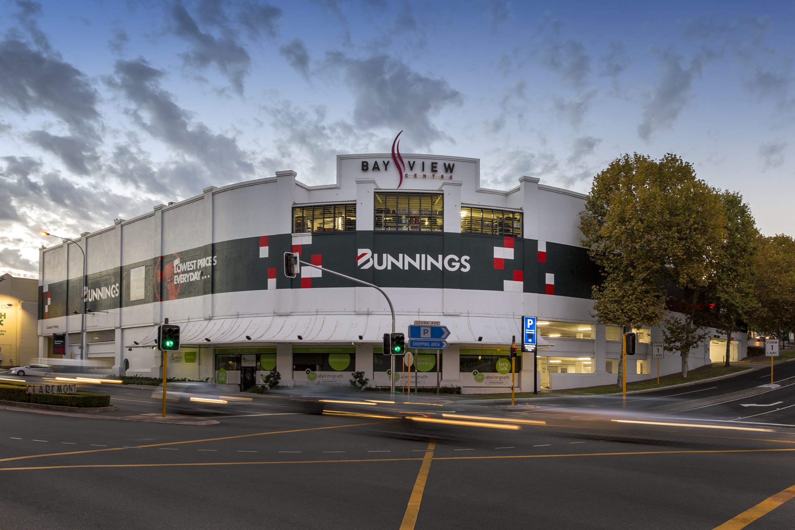 Bunnings Warehouse